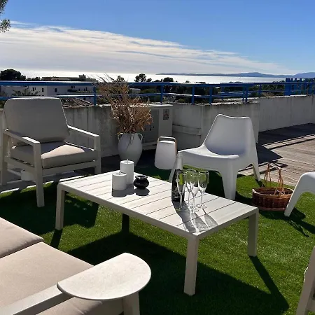 Apartmán South Terrace-sea View -jacuzzi- - 4 Guests *